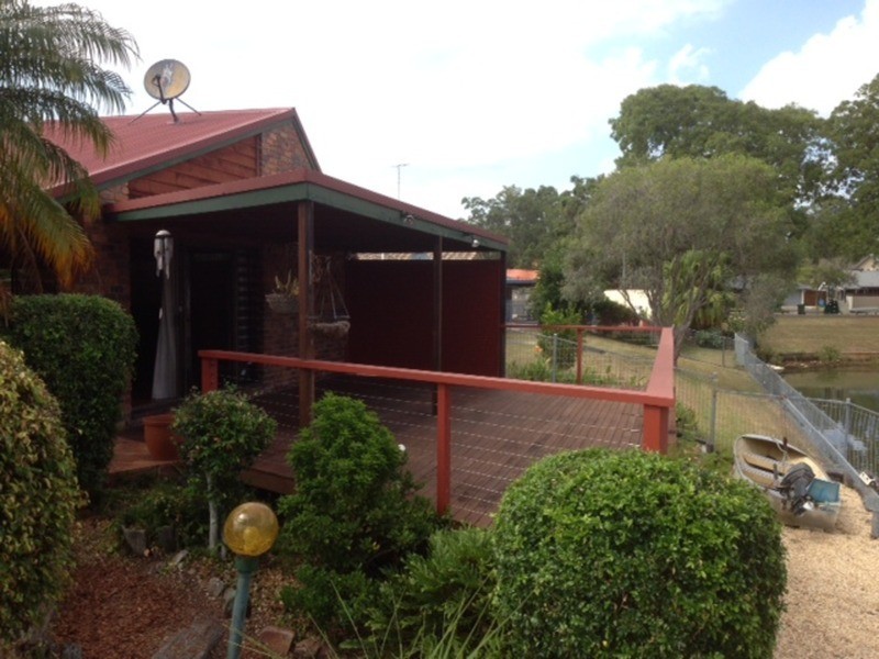 8  Chauvel  Court, Currumbin Waters QLD 4223