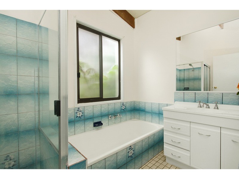 36 Broadwater Esplanade, Bilambil Heights NSW 2486