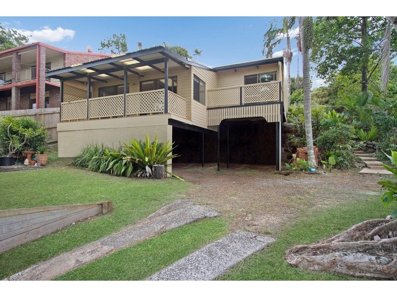 36 Broadwater Esplanade, Bilambil Heights NSW 2486