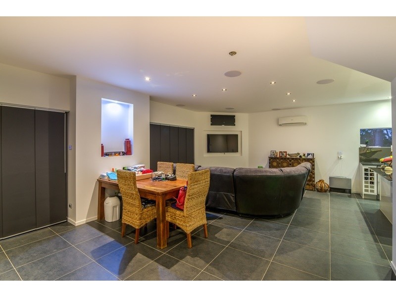 18 Robinsons Road, Piggabeen NSW 2486