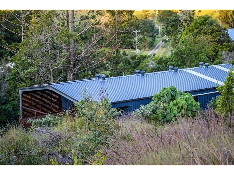 18 Robinsons Road, Piggabeen NSW 2486
