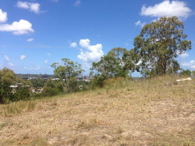 29 John Francis Drive, Carrara QLD 4211