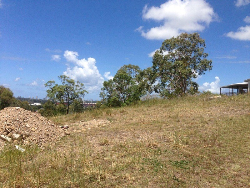 29 John Francis Drive, Carrara QLD 4211