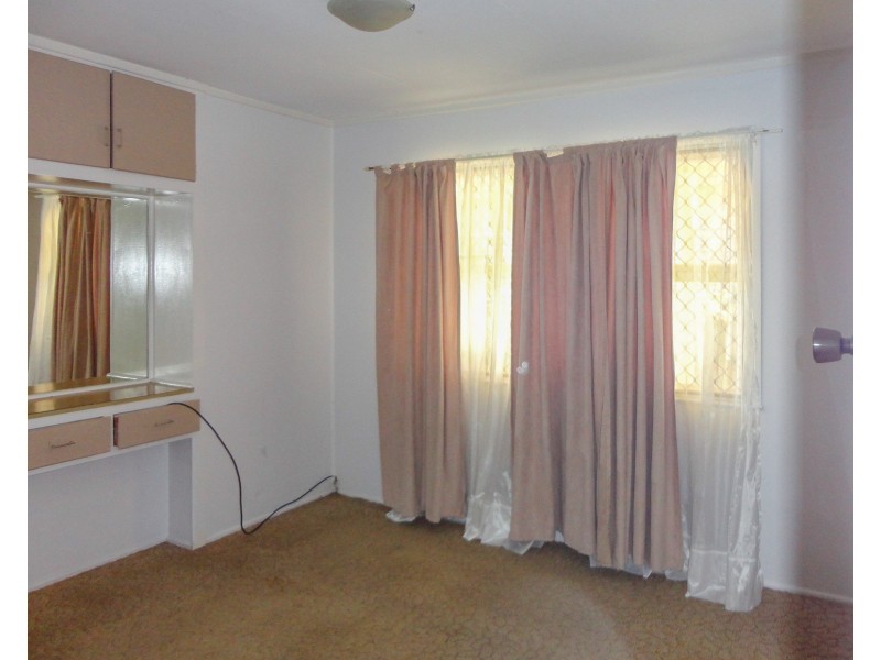 245 Adina Avenue, Bilinga QLD 4225