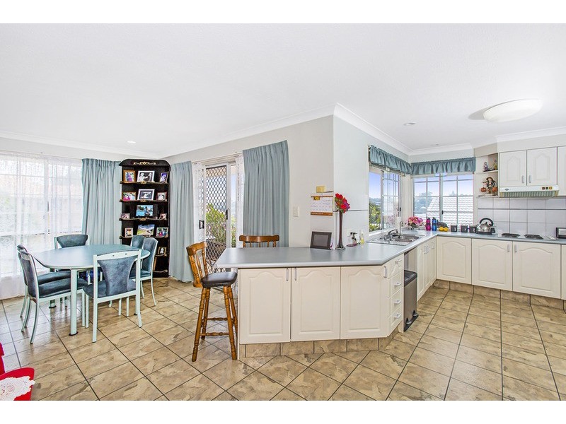 1 /79  Glen Ayr Drive, Banora Point NSW 2486