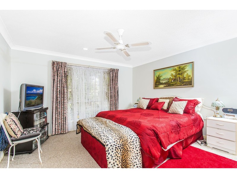 1 /79  Glen Ayr Drive, Banora Point NSW 2486