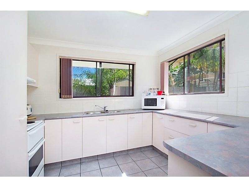 2/4 Gray Street, Tweed Heads West NSW 2485
