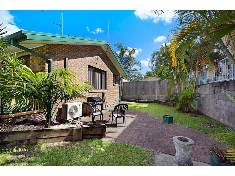 2/4 Gray Street, Tweed Heads West NSW 2485
