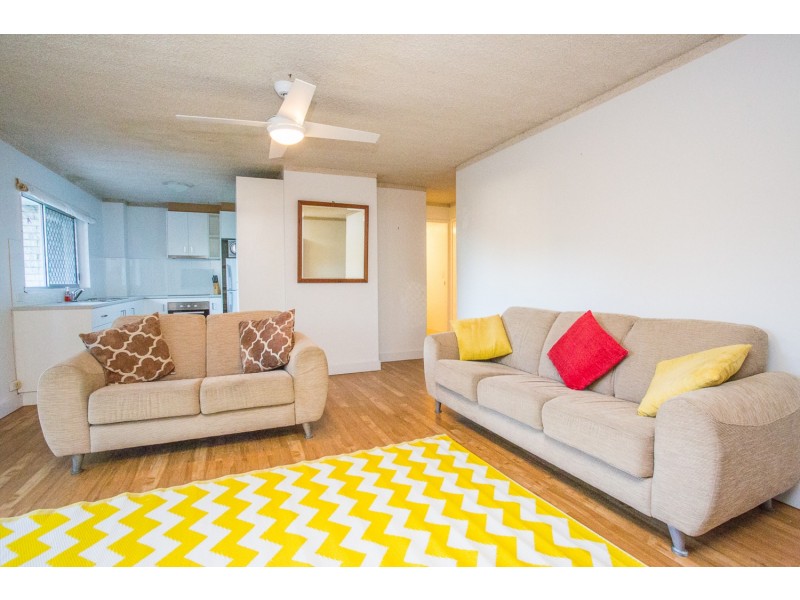 2/130 Musgrave Street, Coolangatta QLD 4225