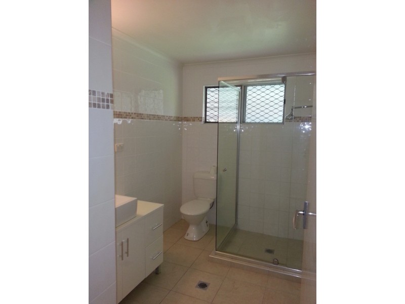 7 Kent Street, Coolangatta QLD 4225