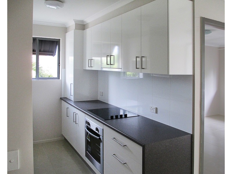 5/28 Miles Street, Coolangatta QLD 4225