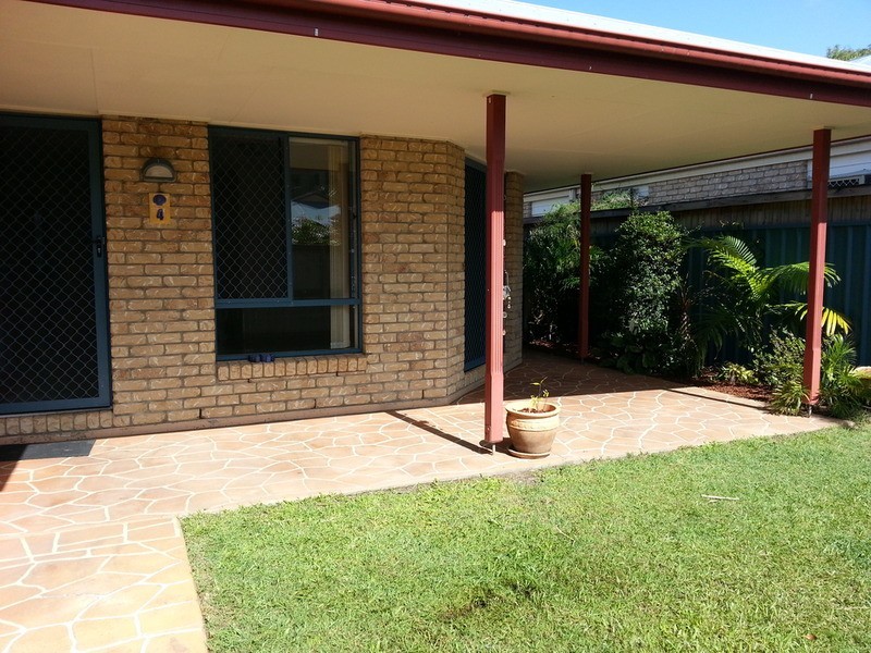 4/98 McLean  Street, Coolangatta QLD 4225