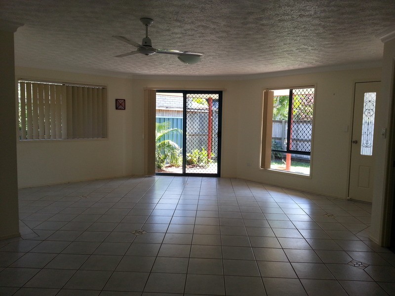 4/98 McLean  Street, Coolangatta QLD 4225