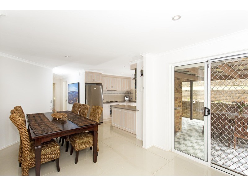 34 Glen Ayr Drive, Banora Point NSW 2486