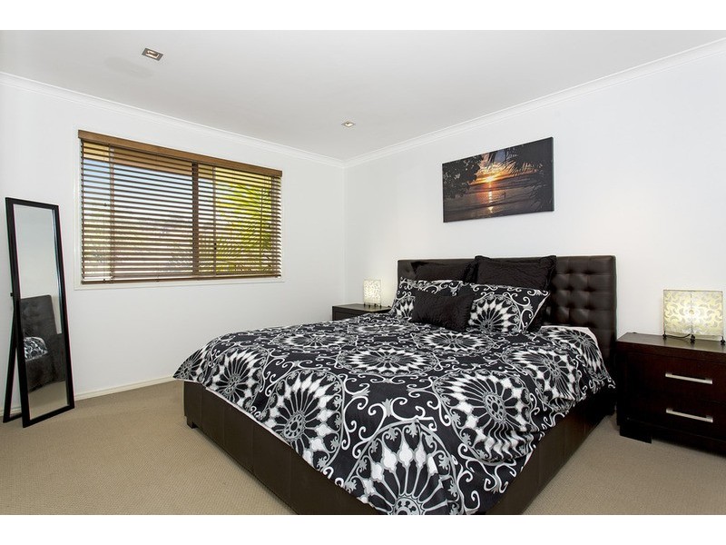 34 Glen Ayr Drive, Banora Point NSW 2486