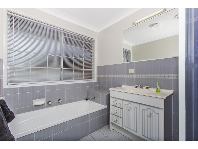 2/79 Glen Ayr Drive, Banora Point NSW 2486