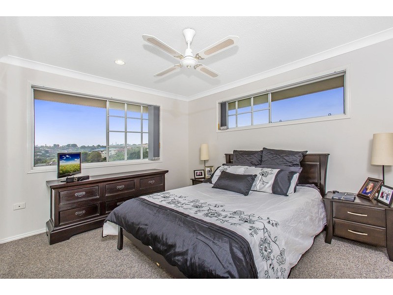 2/79 Glen Ayr Drive, Banora Point NSW 2486