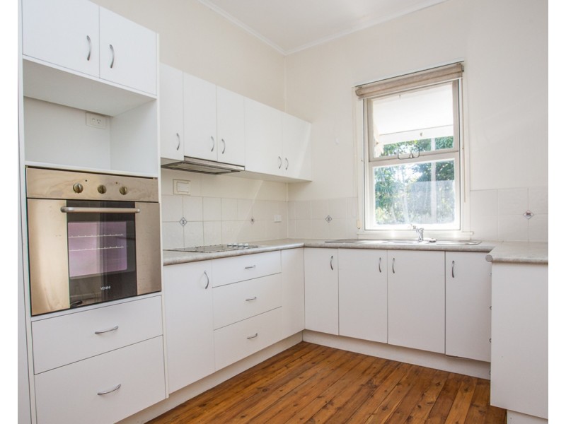 16 Simpson Street, Kirra QLD 4225