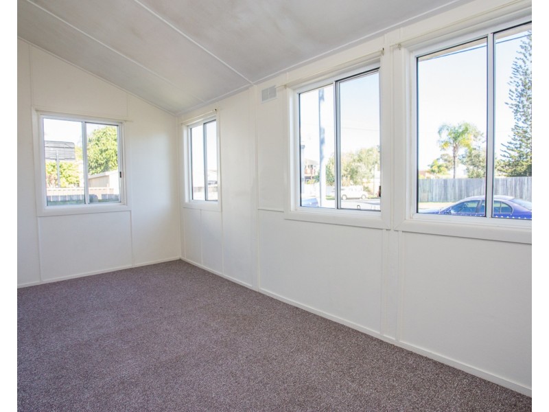 16 Simpson Street, Kirra QLD 4225