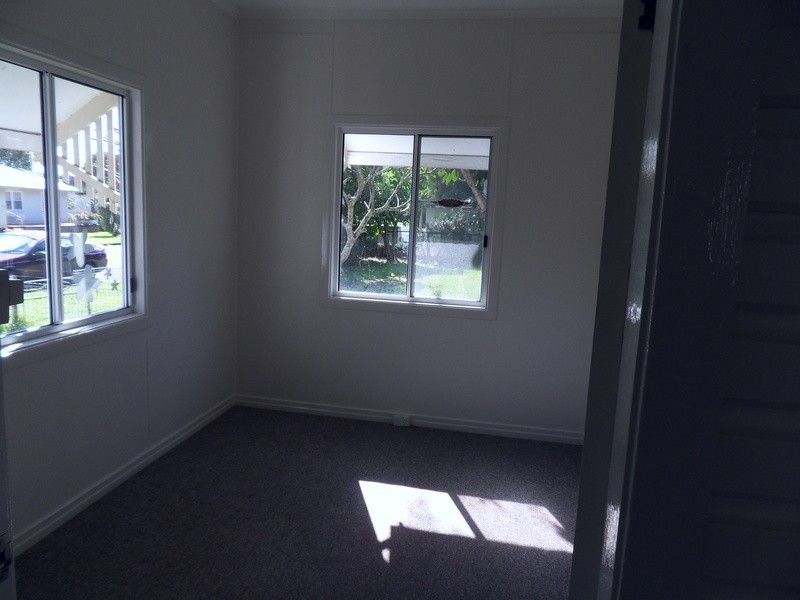 16 Simpson Street, Kirra QLD 4225