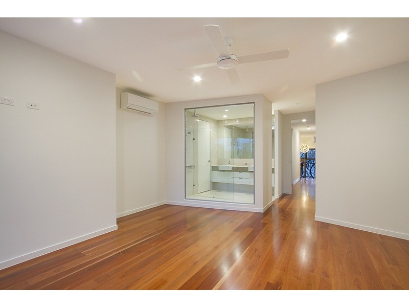 67 Stapylton Street, Coolangatta QLD 4225
