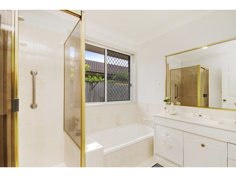 2/3 Alexander Court, Tweed Heads South NSW 2486