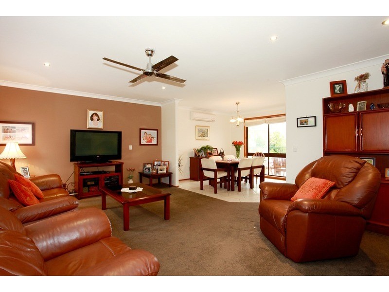 18 Coolabah Court, Banora Point NSW 2486