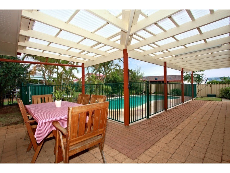 18 Coolabah Court, Banora Point NSW 2486
