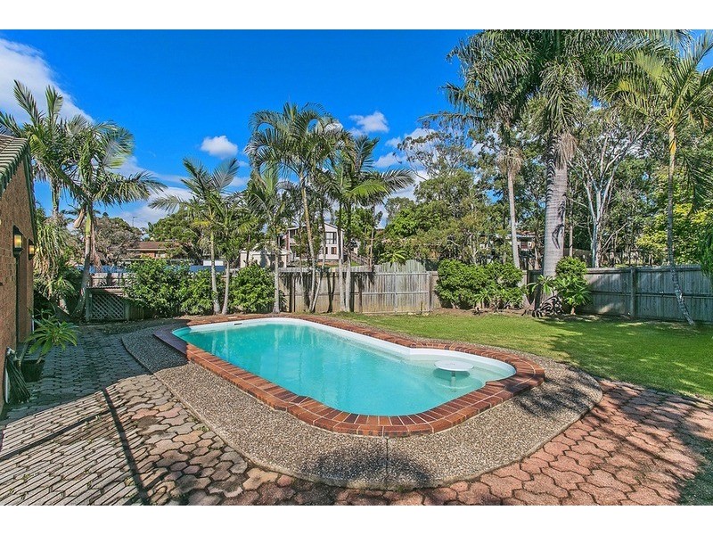 66 Pappas Way, Carrara QLD 4211