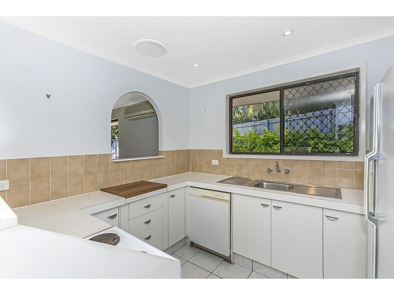 66 Pappas Way, Carrara QLD 4211