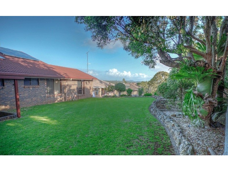 4 Mibbin Parade, Banora Point NSW 2486