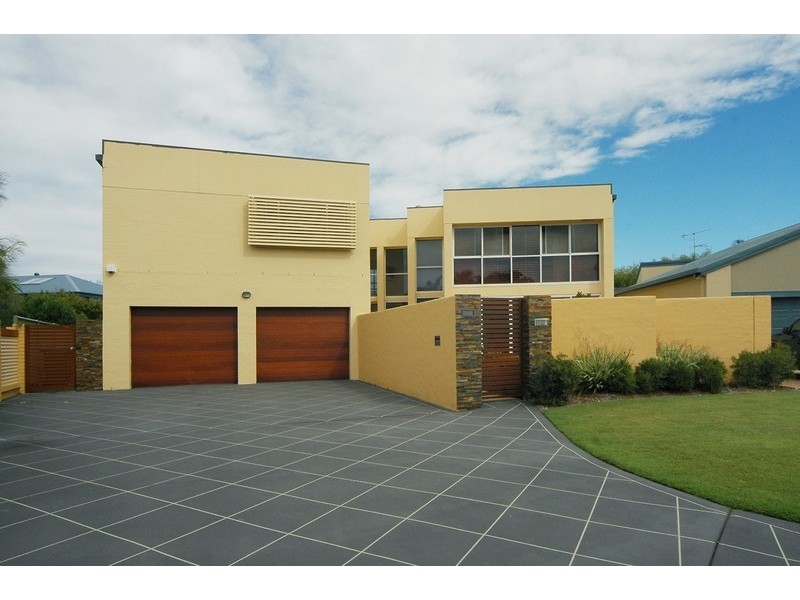 5 Jewel Court, Tweed Heads NSW 2485