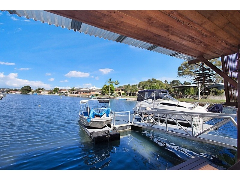 20 The Lakes Drive, Tweed Heads West NSW 2485