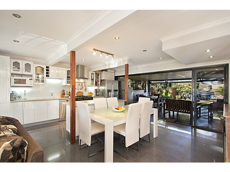 20 The Lakes Drive, Tweed Heads West NSW 2485