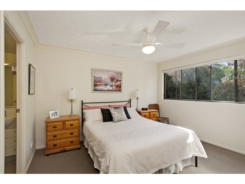 7/66-68 McLean Street, Coolangatta QLD 4225