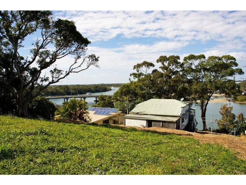21 Kennedy Drive, Tweed Heads NSW 2485