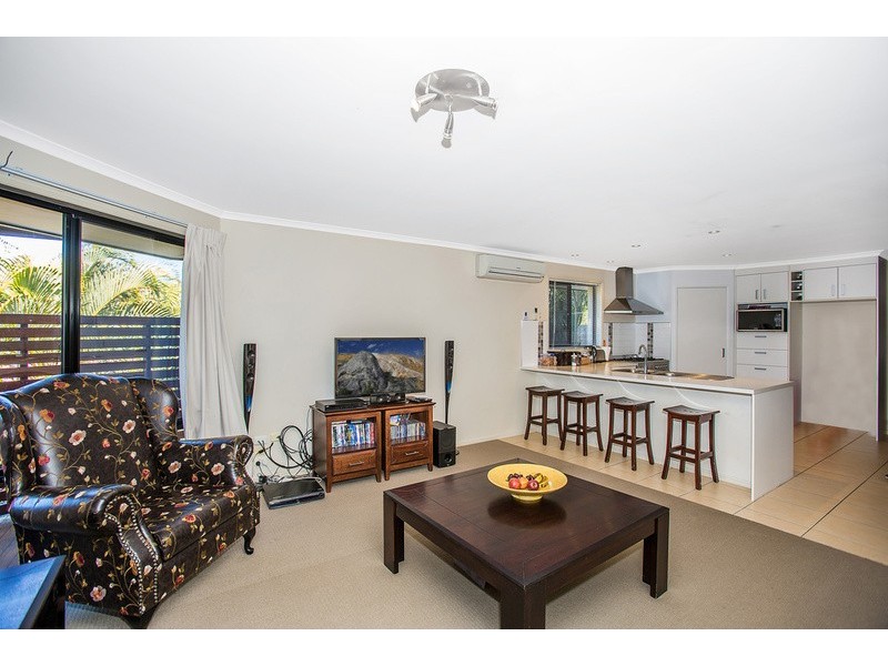 4 White Fig Court, Banora Point NSW 2486