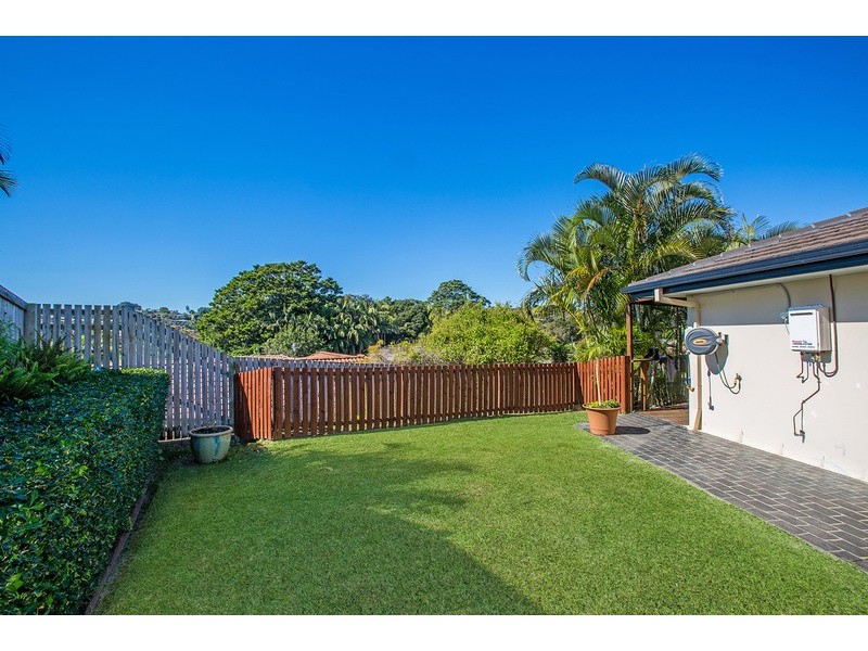 4 White Fig Court, Banora Point NSW 2486