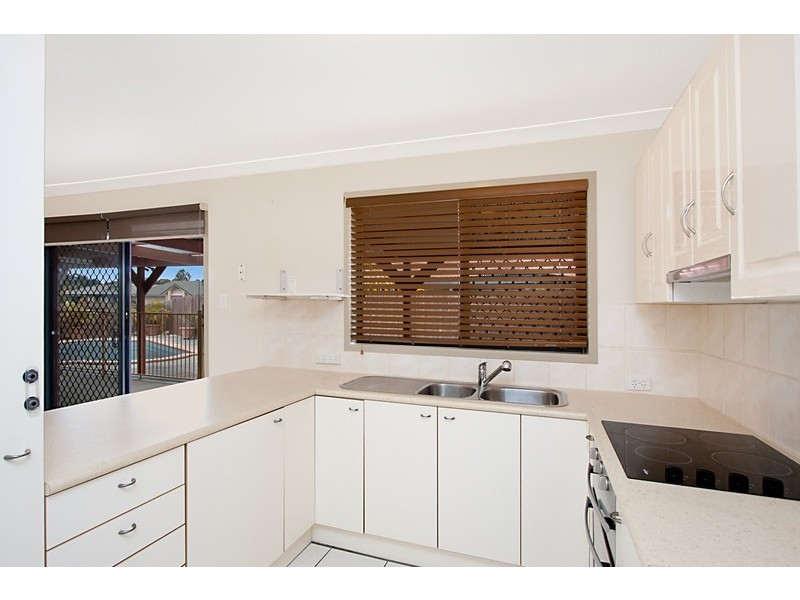 11 Stradbroke Drive, Tweed Heads South NSW 2486