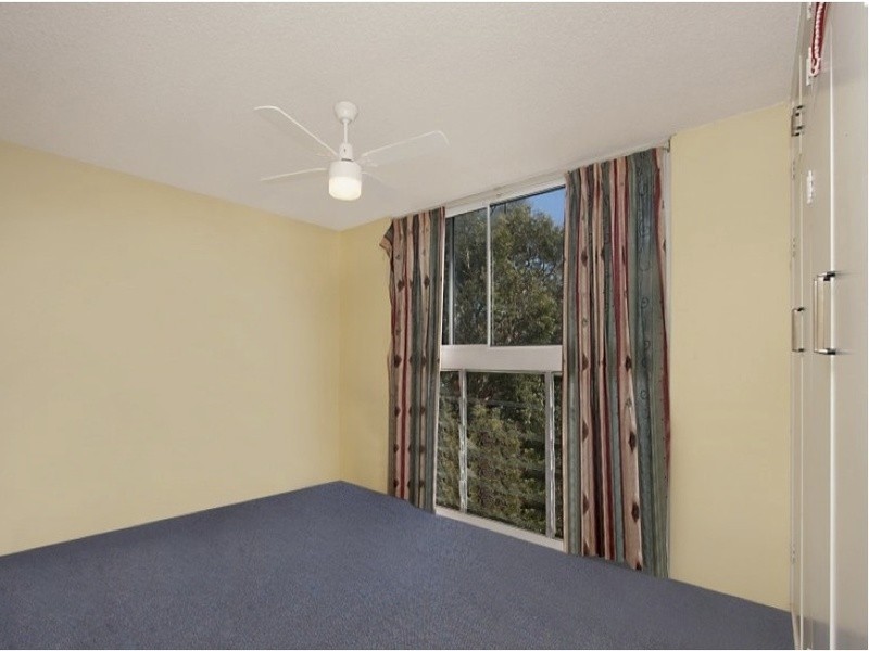 6/7 Coolangatta Road, Coolangatta QLD 4225