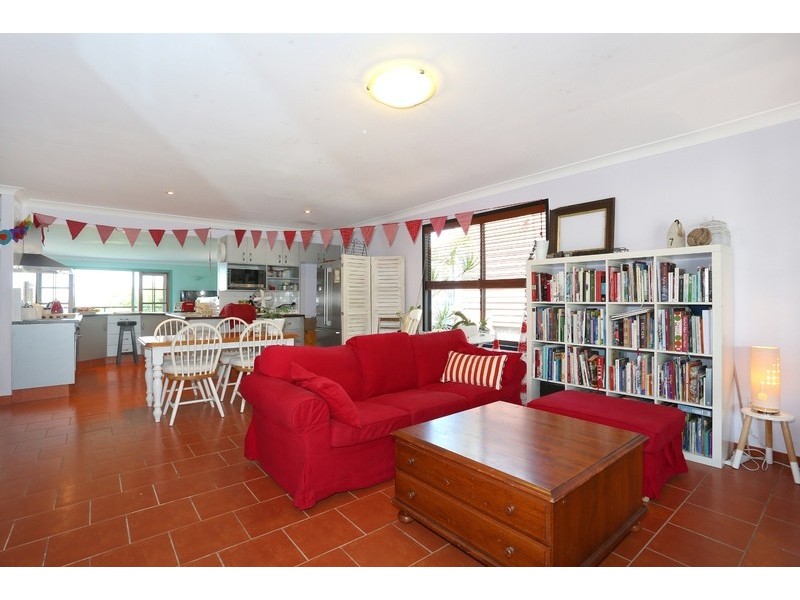 19 Lakeview Terrace, Bilambil Heights NSW 2486