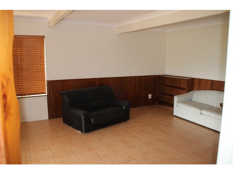 37 Lakeview  Parade, Tweed Heads South NSW 2486