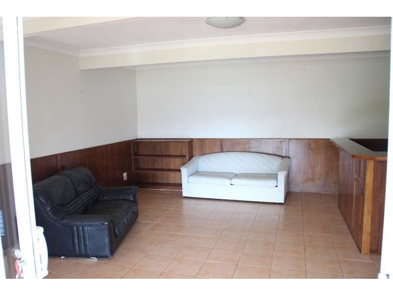 37 Lakeview  Parade, Tweed Heads South NSW 2486