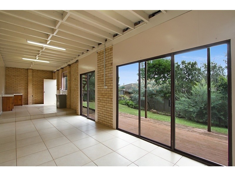 15 Anthony Avenue, Banora Point NSW 2486