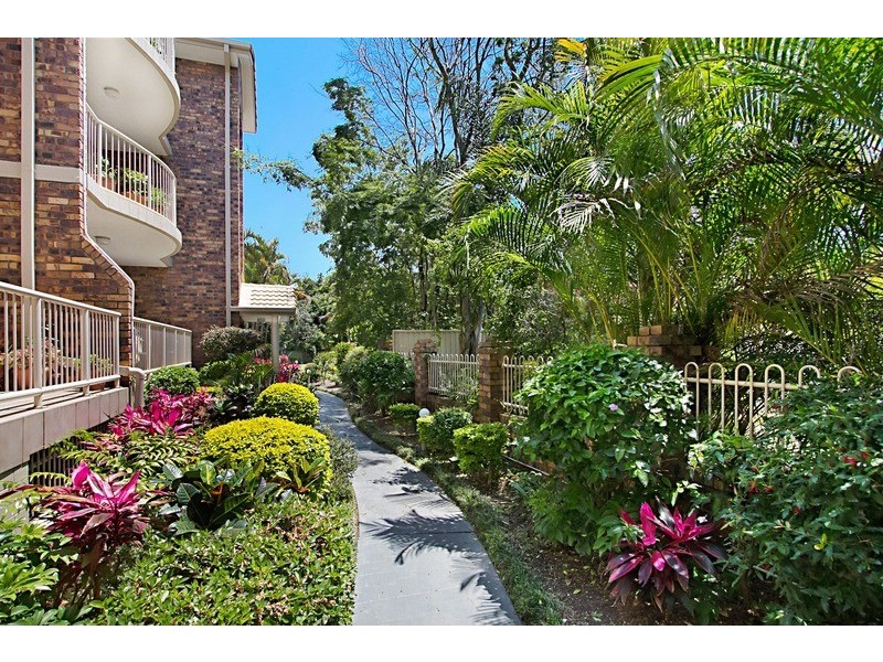 21/9 Ocean Street, Coolangatta QLD 4225