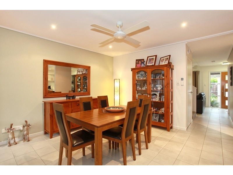 2/4 Border Drive North, Currumbin Waters QLD 4223