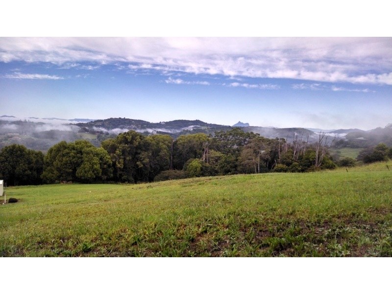 6 Steamboat Court, Bilambil Heights NSW 2486