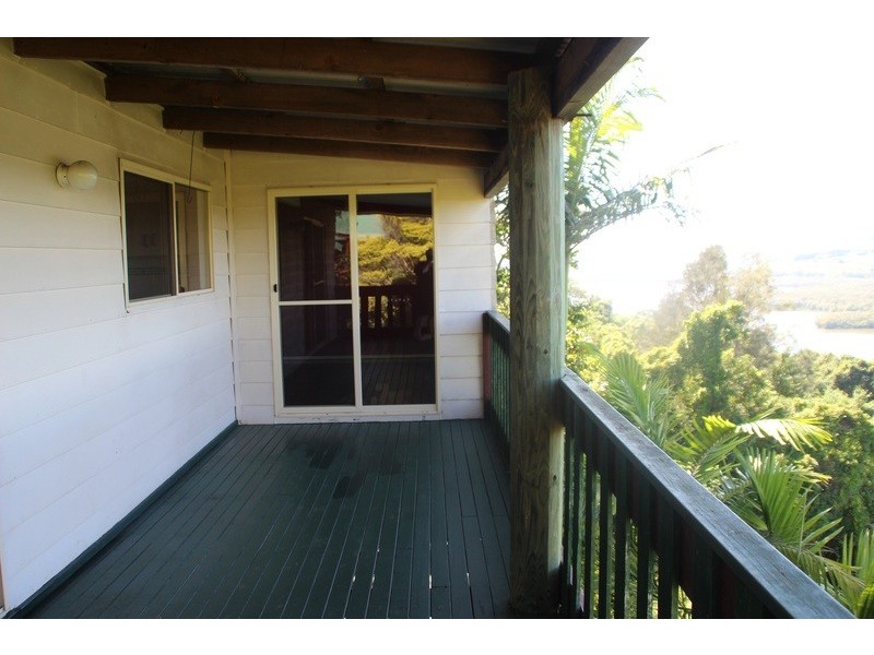 51 Broadwater Esplanade, Bilambil Heights NSW 2486