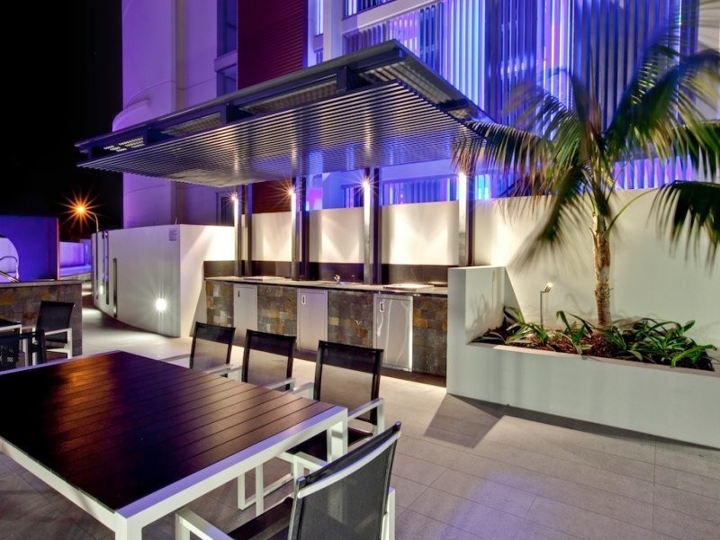 904/1-3 Douglas Street, Coolangatta QLD 4225