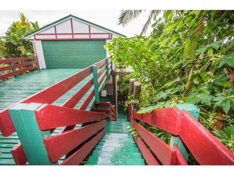 51 Broadwater Esplanade, Bilambil Heights NSW 2486